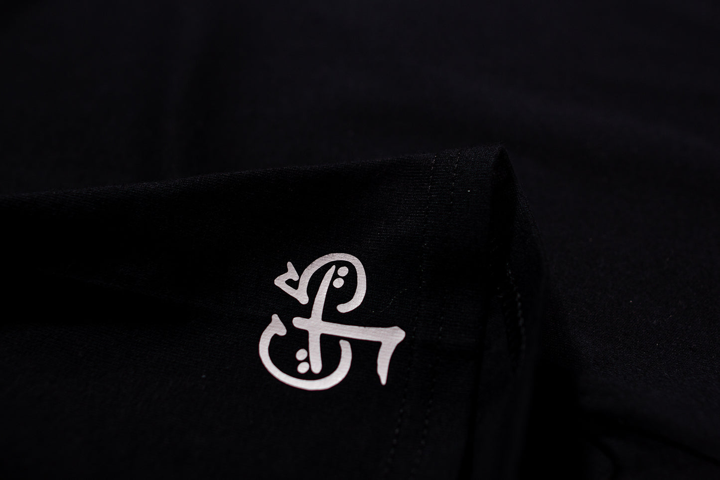 Fragrance Addict T-Shirt (Black/White)